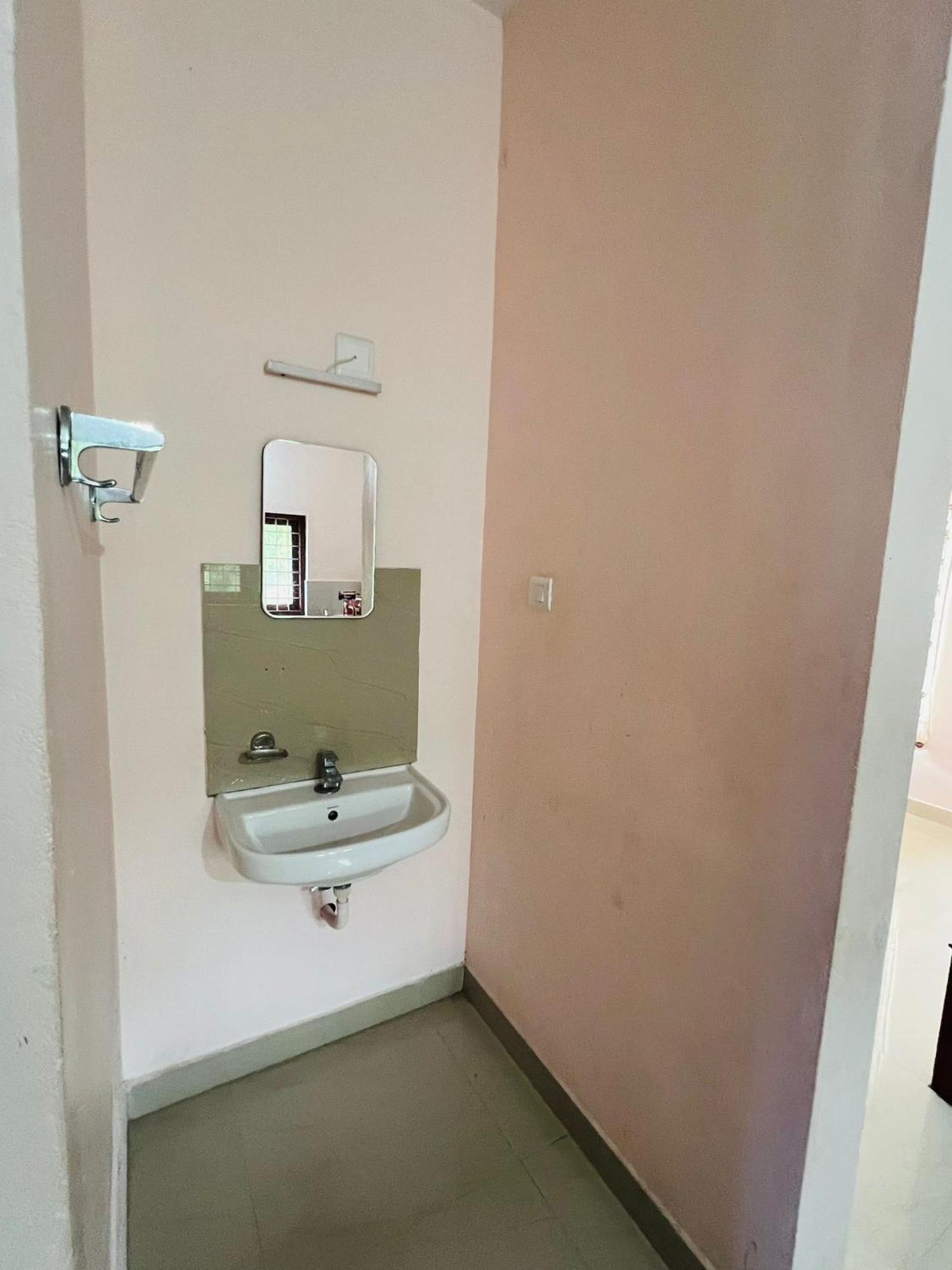 Kadampil Bliss Maraiyūr Exterior foto