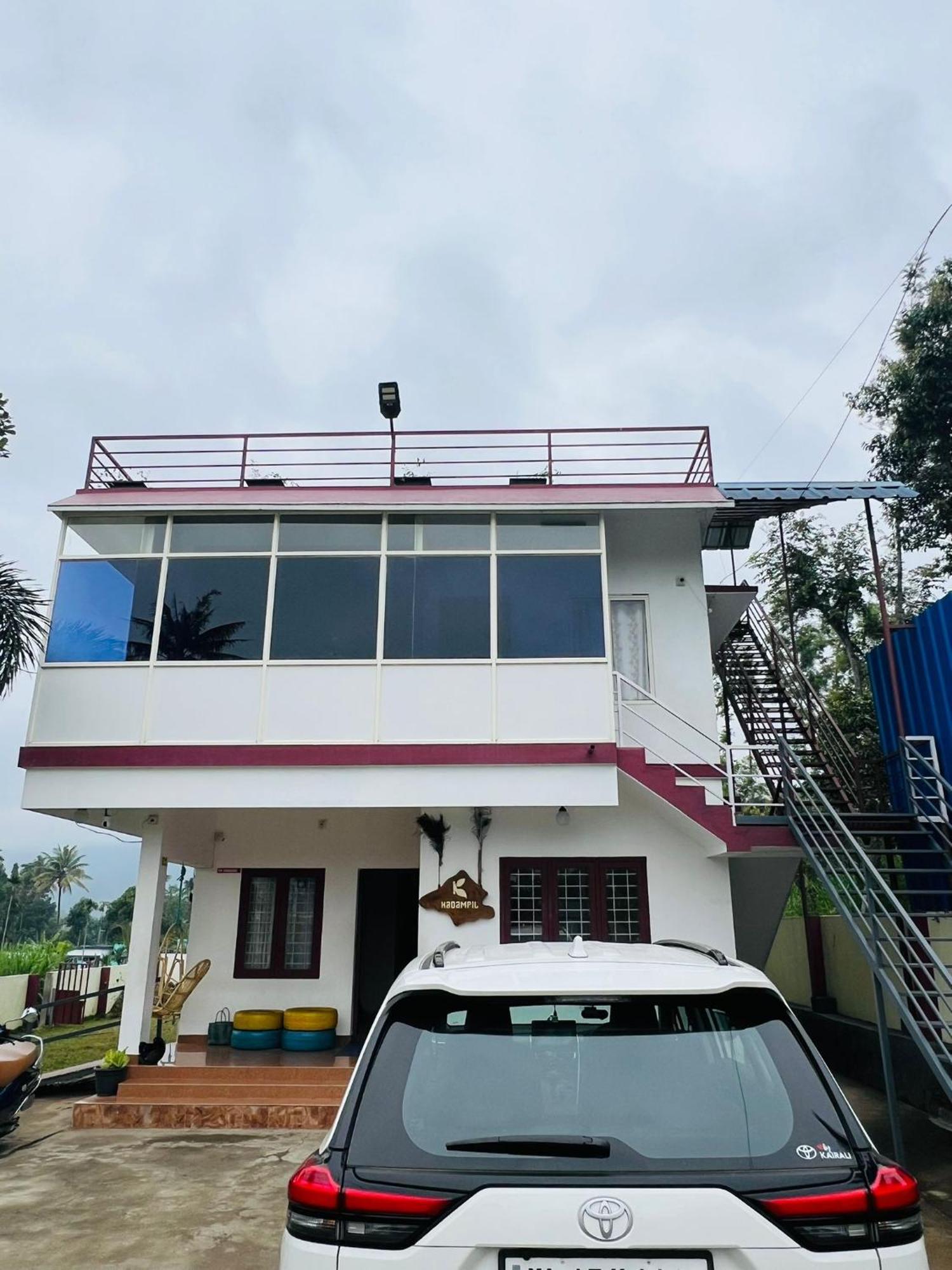 Kadampil Bliss Maraiyūr Exterior foto